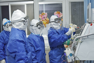 2020年2月，betway必威医疗医护人员在武汉一线积极参与救治。